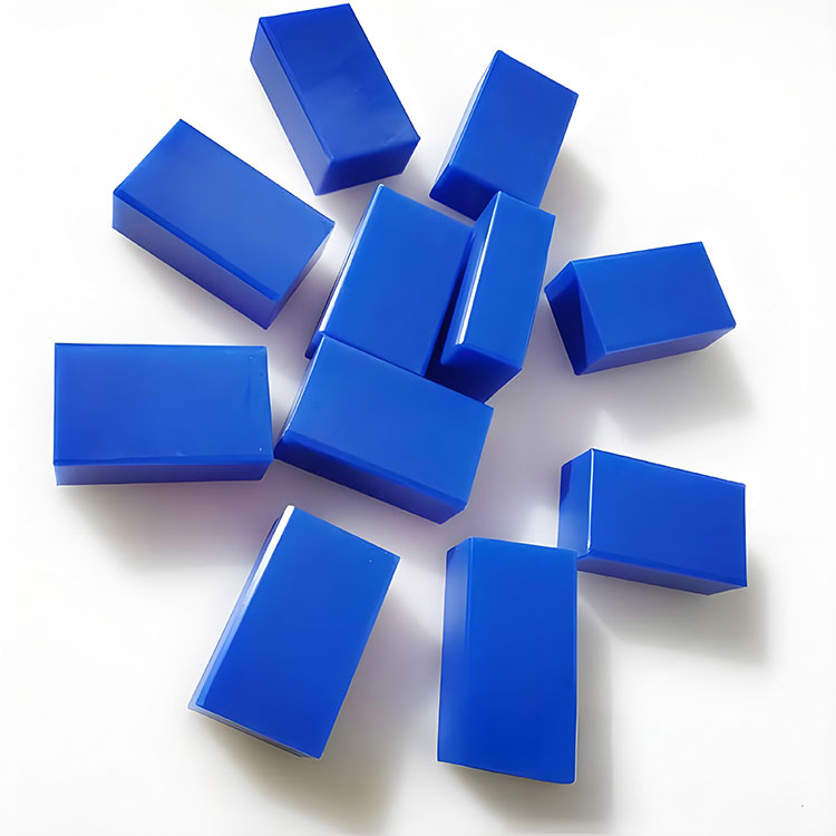 Peças de nylon azul